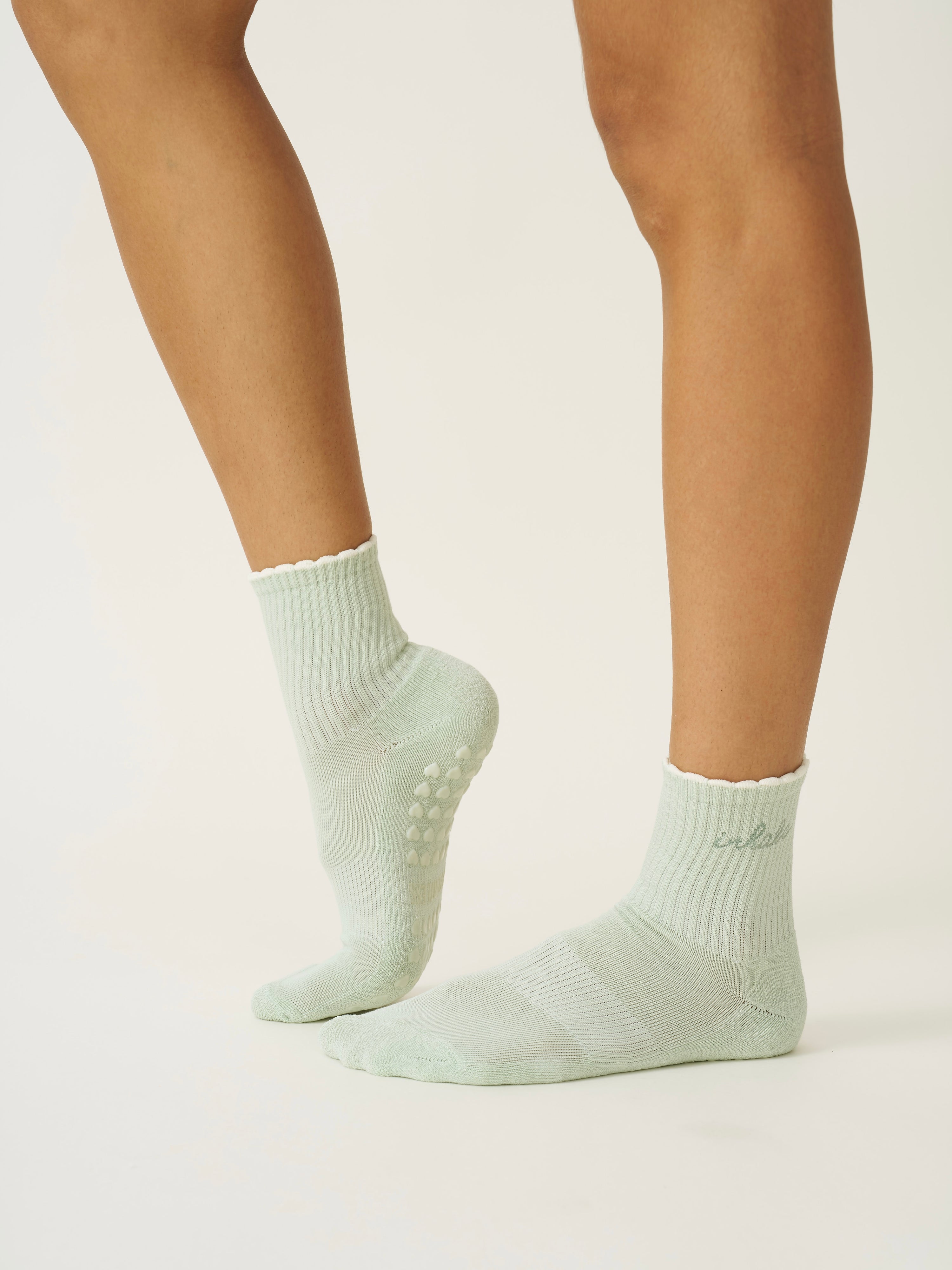🧘🏼‍♀️ Inhale Exhale Grip Sock [Mint Green]