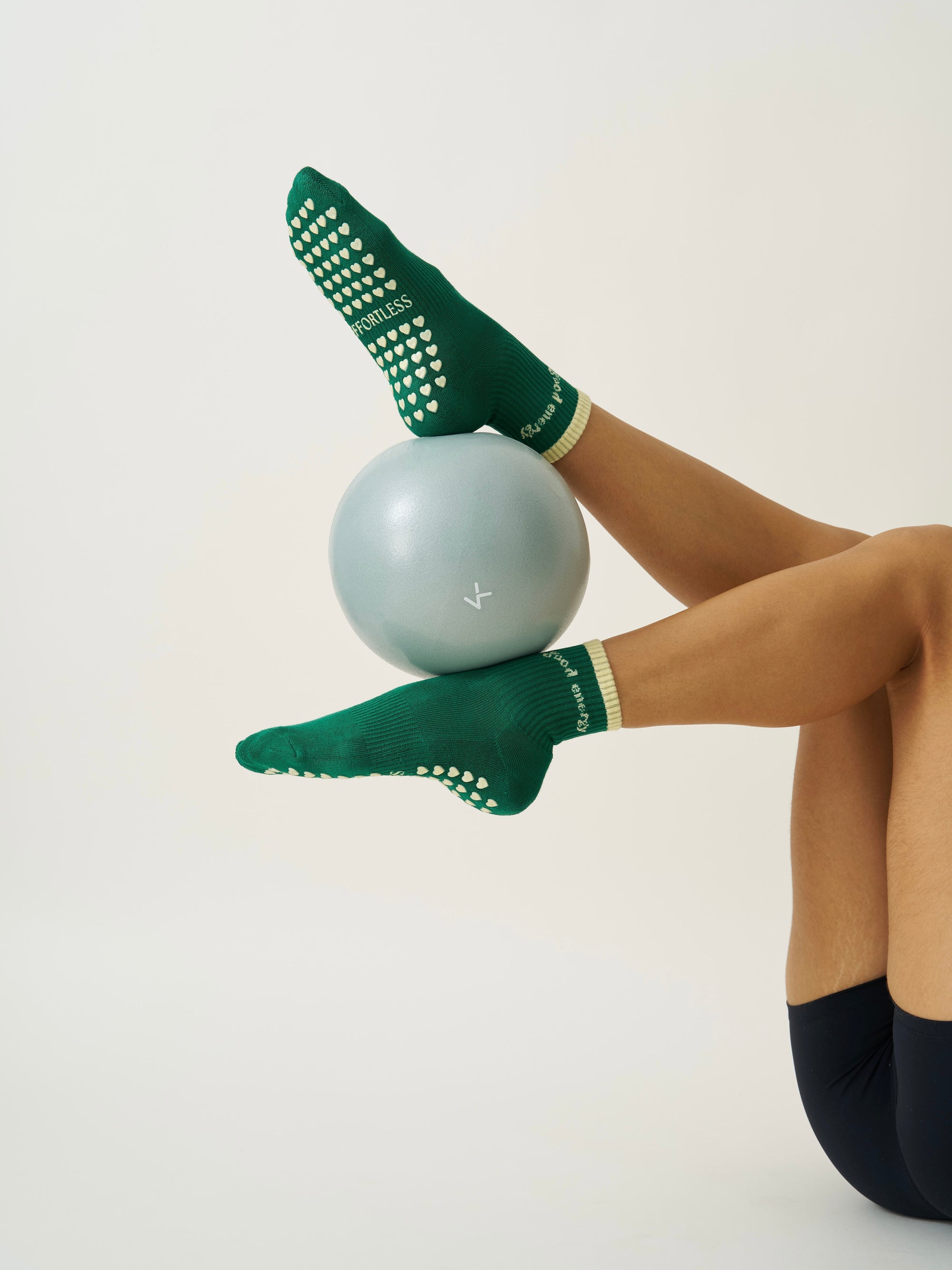 🧘🏼‍♀️ Good Energy Grip Sock [Green]