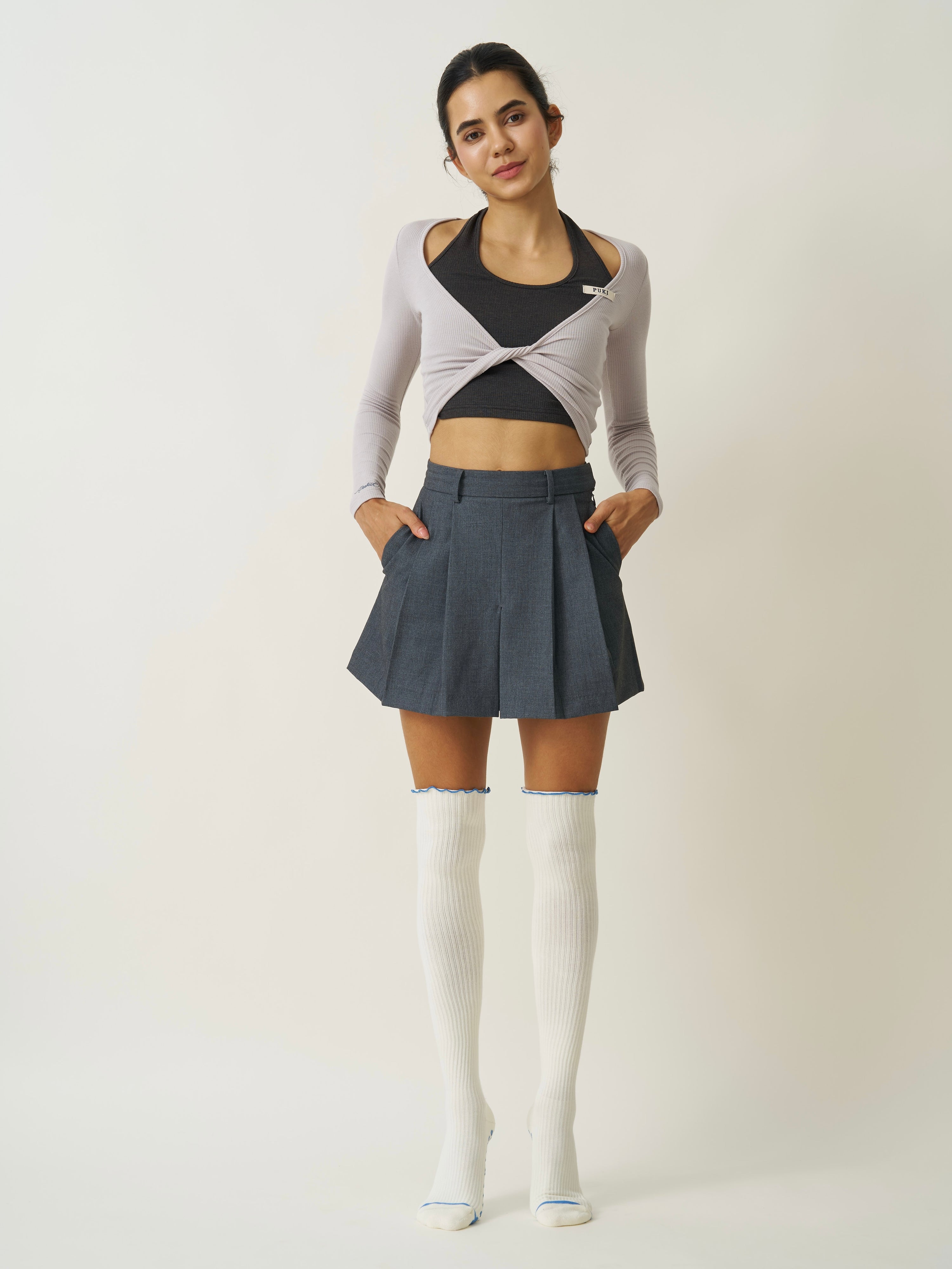 😌 EC Signature Knee High Ruffle Grip Sock