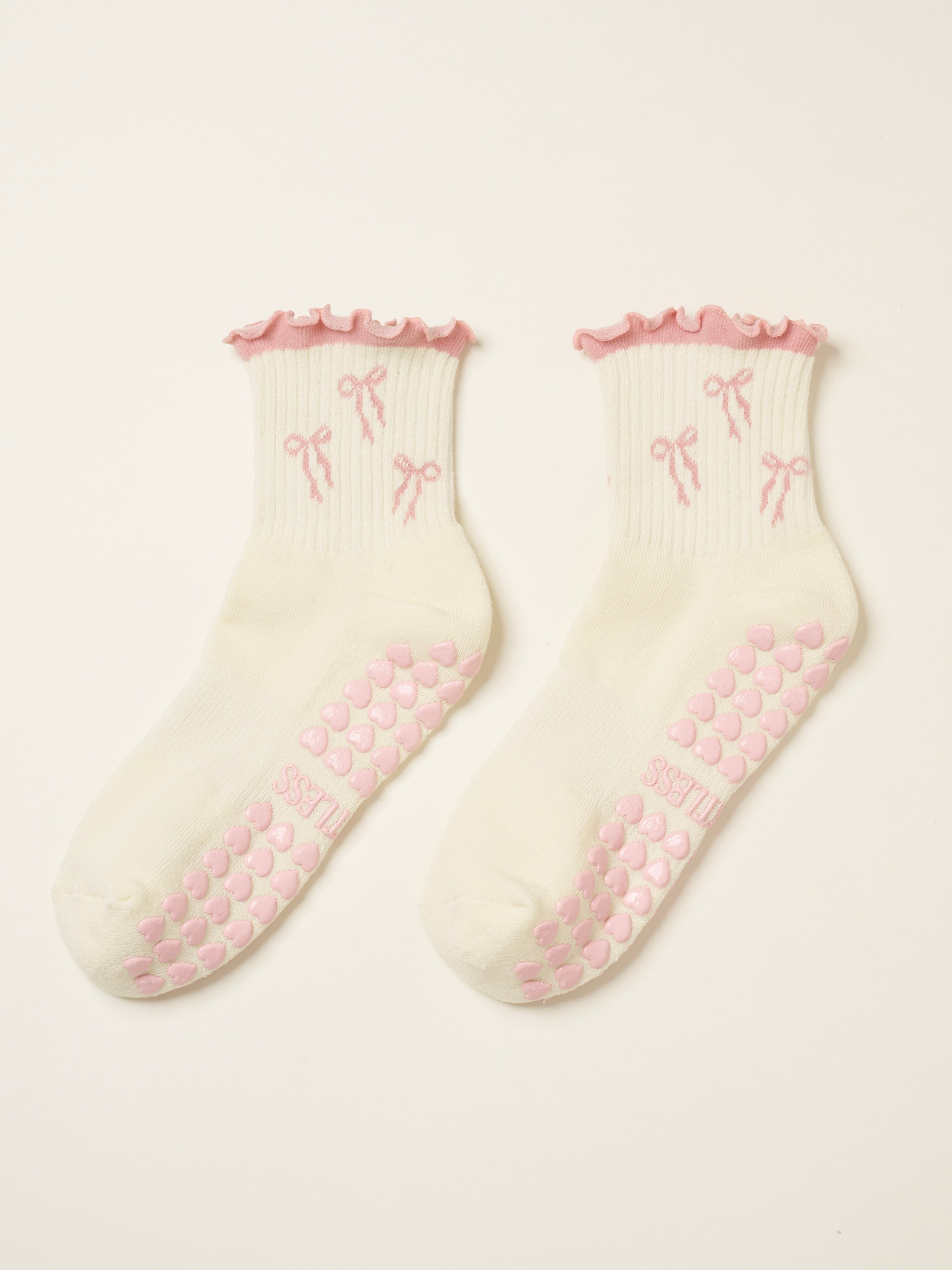 🎀 Bow Ruffle Grip Sock [Soft Pink]